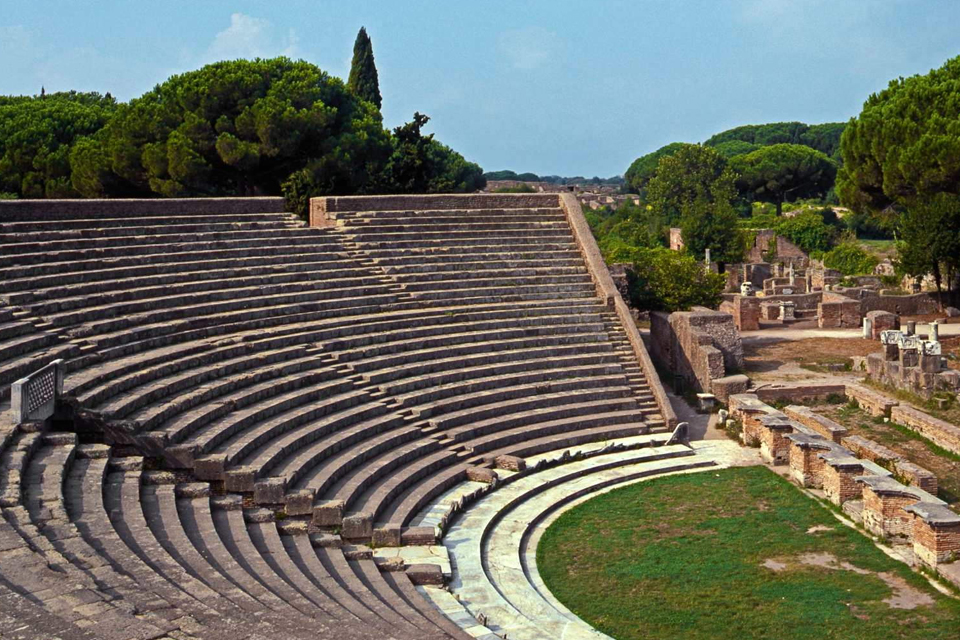 VITA QUOTIDIANA NELL’ANTICHITA’ UNA GIORNATA AD OSTIA ANTICA